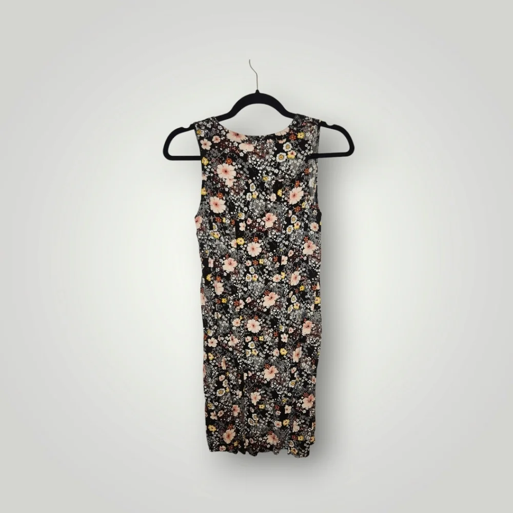 Ann Taylor Loft Size Petite XS  Woman's Black Floral Casual Shift Dress